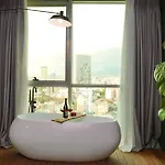 Apartahotel Ambassador Skyline 4*