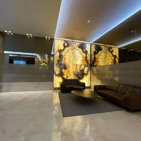 Ambassador Skyline Lejlighedshotel Tirana