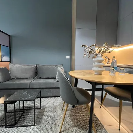 Ambassador Skyline Aparthotel Tirana