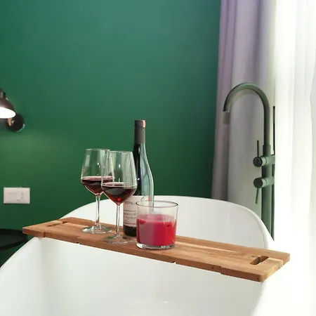 Ambassador Skyline 4* Tirana