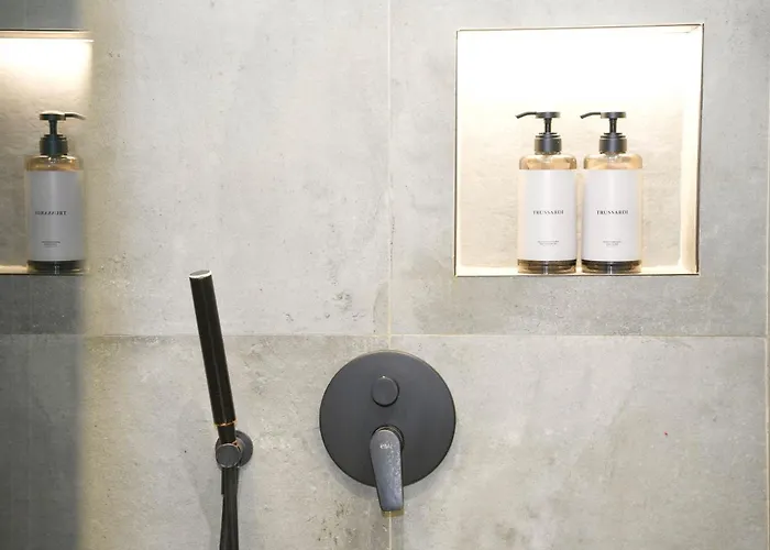 Ambassador Skyline Aparthotel