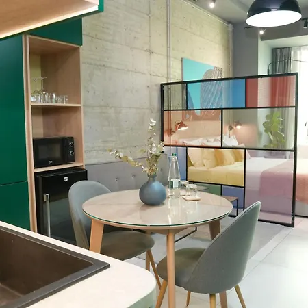 Ambassador Skyline Апарт-отель 4*