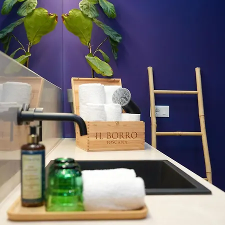 Ambassador Skyline شقة فندقية تيرانا