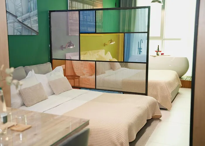 Ambassador Skyline 4* Tirana